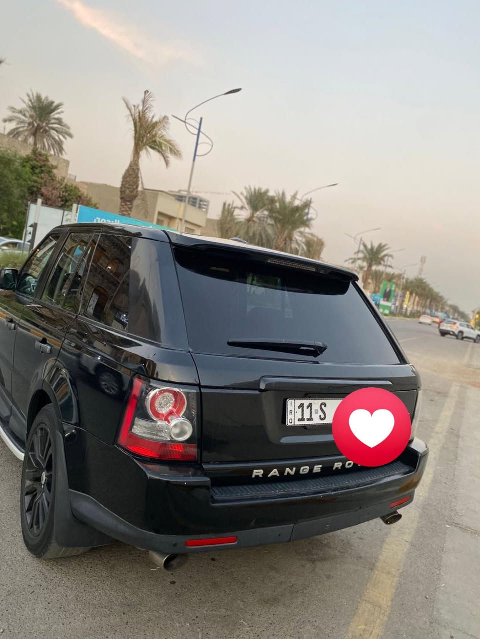 للبيع او مراوس حسب القناعه شرط هايبرد او صيني عالي
رانج روفر سبورت HSE 2011 luxury فول
خليجي وكالة سردار
محرك 8 سلندر بدون سوبر المرغوب  عليها ادامة كاملة

رقم بغداد الجديد مميز وسنويه جديده

ماشيه ١٤٦ الف كيلو متر

المواصفات

-تبريد وتدفئة شغالات فول

-تخم تاير جديد قبل شهرين شديتهن

- بصمة ابواب ٥

- بصمة تشغيل

- فتحة سقف سلايد

- داخل لونين بيج +جوزي+ صاج

- ٣ شاشات

كامره خلفيه

- كشنات جلد +تدفئة امامي وخلفي +كهرباء

-جكات شغاله كاملة جوبلسات

- حساسات اصطفاف امامي / خلفي

- كشنات ميموري خزن

- مري قلاب مع البك

صندوك شفط كهرباء

وينفصل قطعتين

- هاند بريك بصمة كهربائي

- منظومة زينون داينامك متحرك يعني البجم كله زينون اصلي

Harman kardon سستم صوت -

- ثلاجة بلجكمجه شغالة

تبريد قطعتين

- ستيرن كهرباء وتدفئة

تحكمات ستيرن كاملة

بيها صبغ فوك يده باب السايق 

مبيها نقص يحتاجلها بوليش فقط 

السياره جاهزه وحلوه شوفتها احلى بالواقع باسم الاهل وتحويل ثاني يوم 

السعر : ١٤٥٠٠$ وبيها مجال بسيط او مراوس بسيارة هايبرد حديث 

عنواني بغداد حي القادسية

رقم الاتصال : ***********
