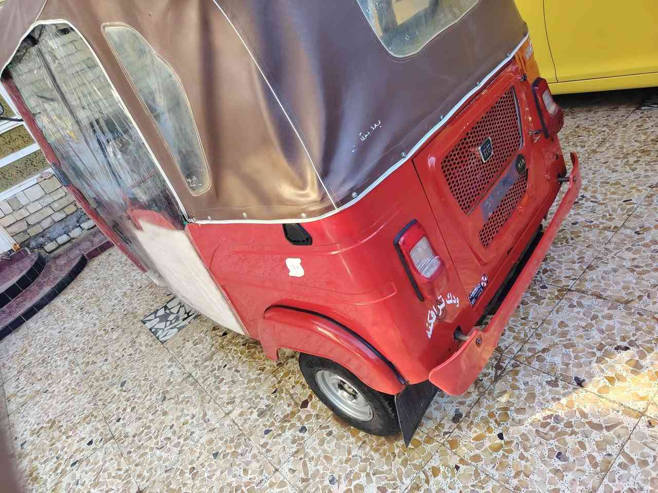 السلام عليكم تكتك للبيع موديل 22 شهر 8 رقم وسنويه واسط تكتك مكفوله دوس معمره بيه طخه بسيطة بلغد ومعمره مكاني واسط نعمانيه
السعر اتصل 
رقمي ***********
