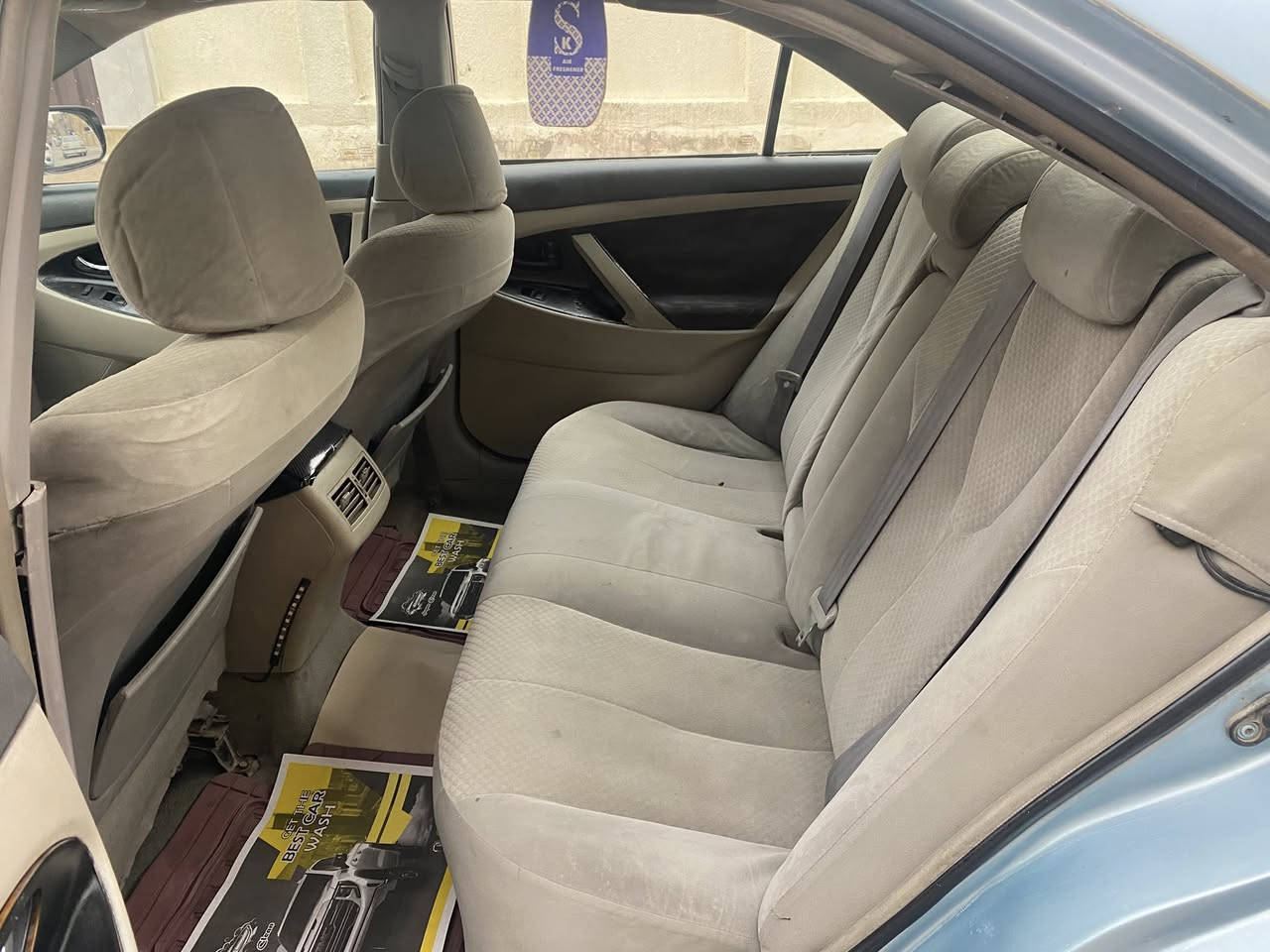 كامري 2007  امريكي رقم بغداد مكينه وكير مكفولات 2400         4 سلندر مصبوغه عام مكان السياره كربلاء
رقم الهاتف ***********
