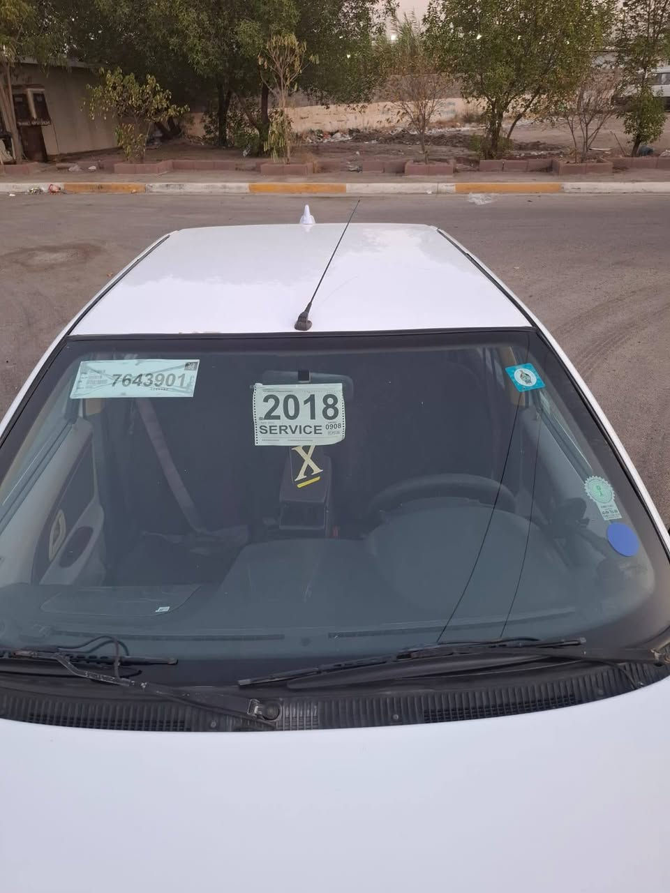 سلام عليكم بارص ٢٠١٨ رقم بابل سنوية جديدة مكينة كير جدد تخم تاير جديد تبريد ثلج السيارة احلاة من الصور بدون ضربة بيهة فقط هلالات صبغ مكاني البياع السعر ٥٥وبهية مجال بصيط الرقم ***********
