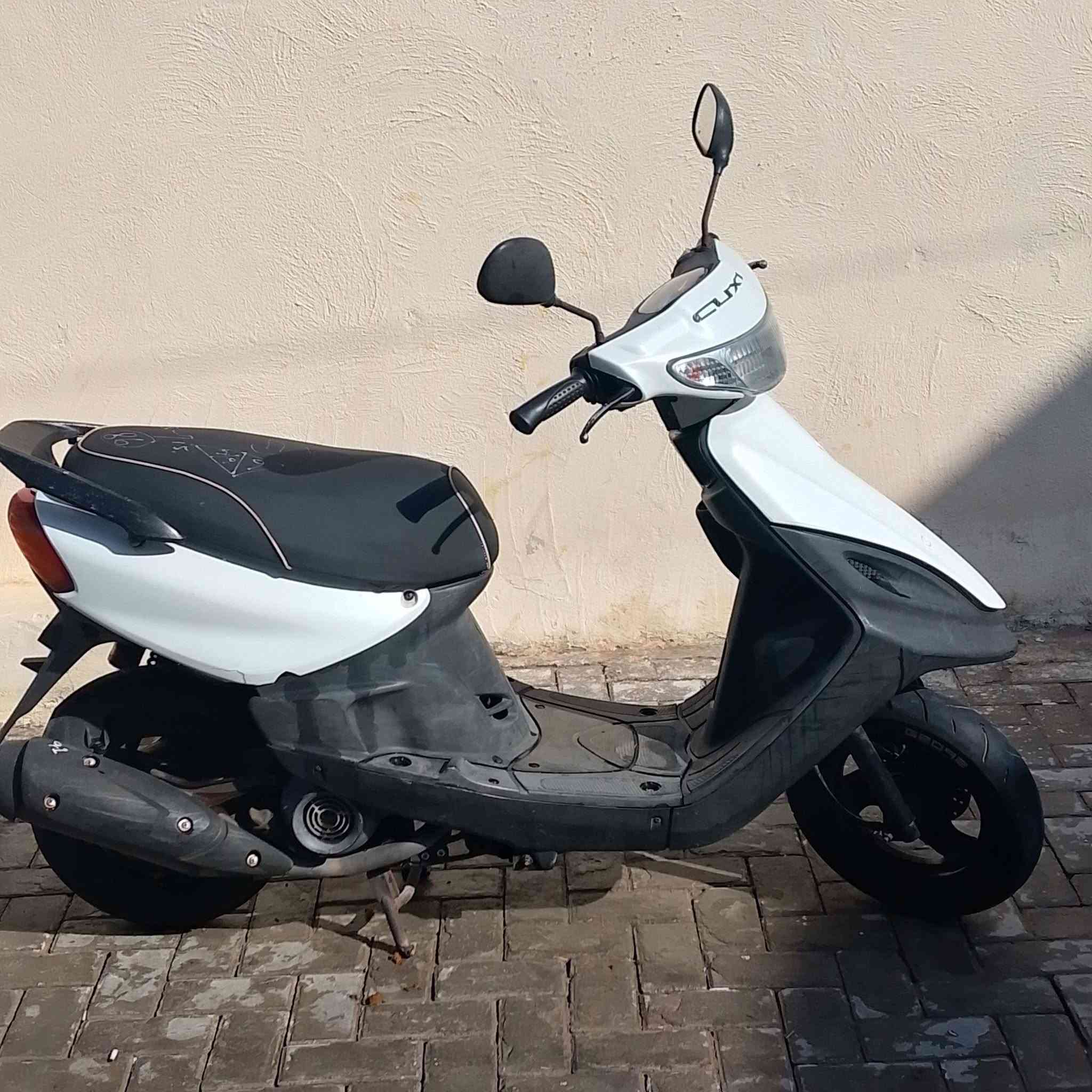 دراجه البيع  ماكس قجمه مال رمبه صارلي اسبوعين نازله من الرمبه وراق كامله ومنافيس بيه تأيرات جيلاتين ودبل رياضي شيال رياضي كلاجات رياضي بوشه رياضي السعر800وبيه مجال شي قليل مكاني بغداد مدينة الصدر الرقم *********** وبي واتساب
