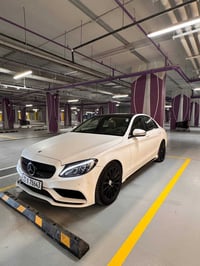 للبيع مرسيدس بنز C300 موديل 2017 – وارد أمريكي  – نظافة ممتازة  Merced...
