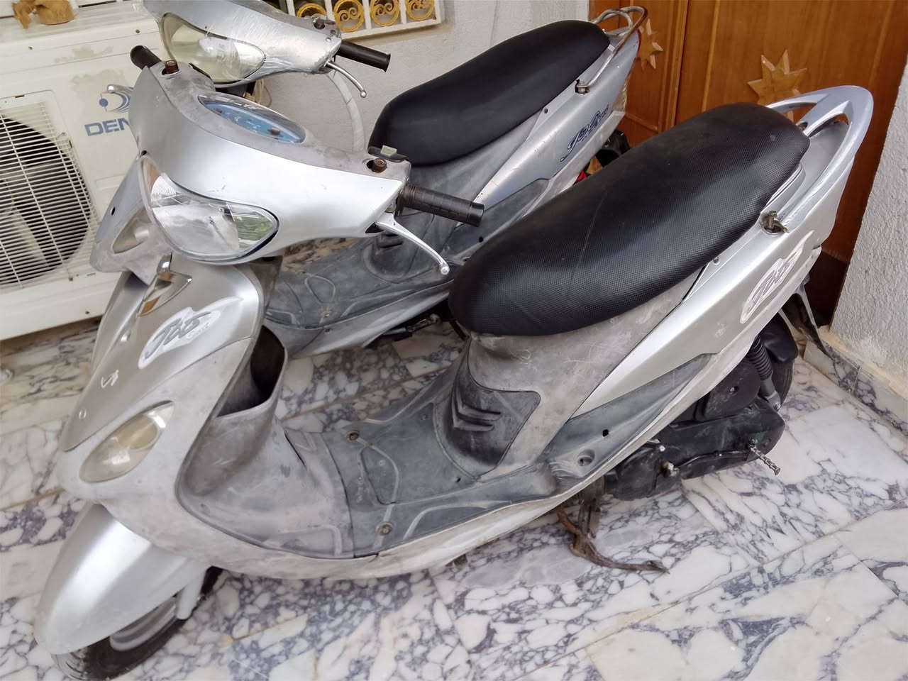 للبيع
***********
