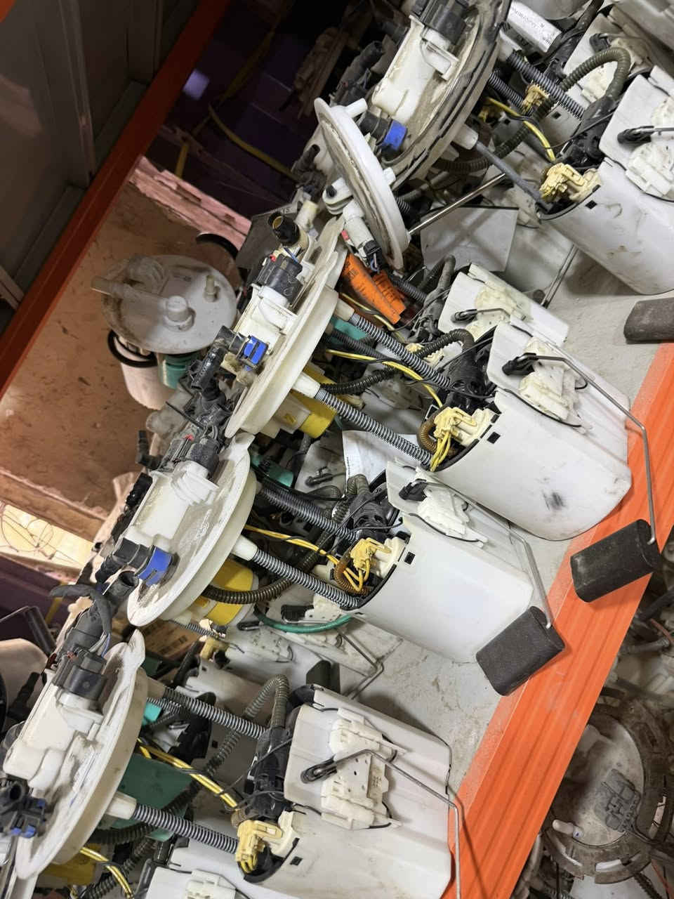 سلام وعليكم قاعده ماليبو  2025/2016كامله اصليه تفصيخ كصه شرط ضمان 65 الف واصله الك ***********
