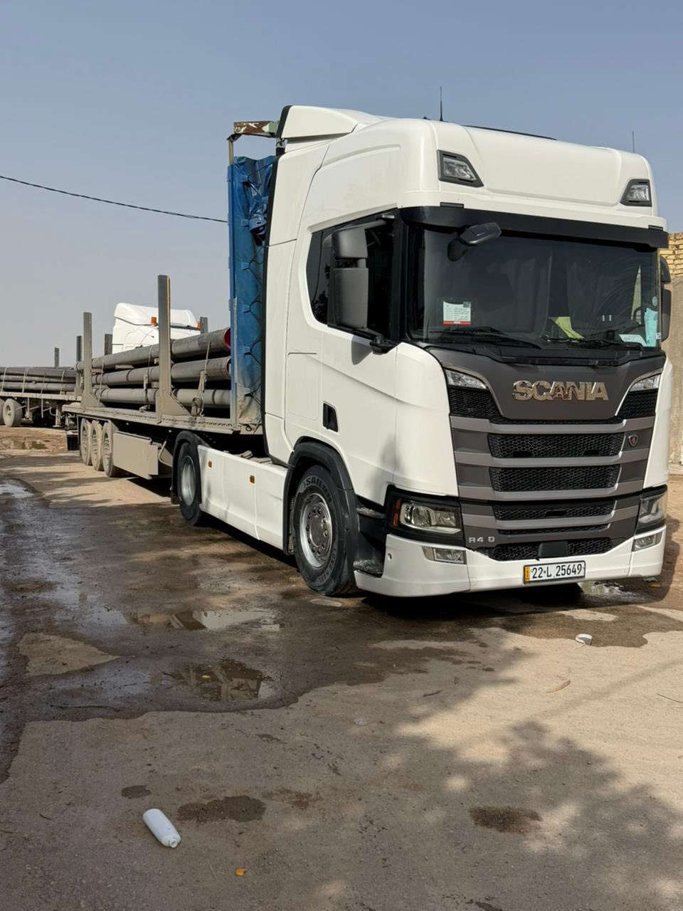 سياره البيع مديل 2019 فول موصفات ريتايدر كامره حساس تبريد خزن تخم تاير كفاله عامه بسمي تحول مباشر عربانه جديده جاهزه الشغل مانقصاها بس السايق وسم الرحمان سعر 570 رقم تلفون ***********
