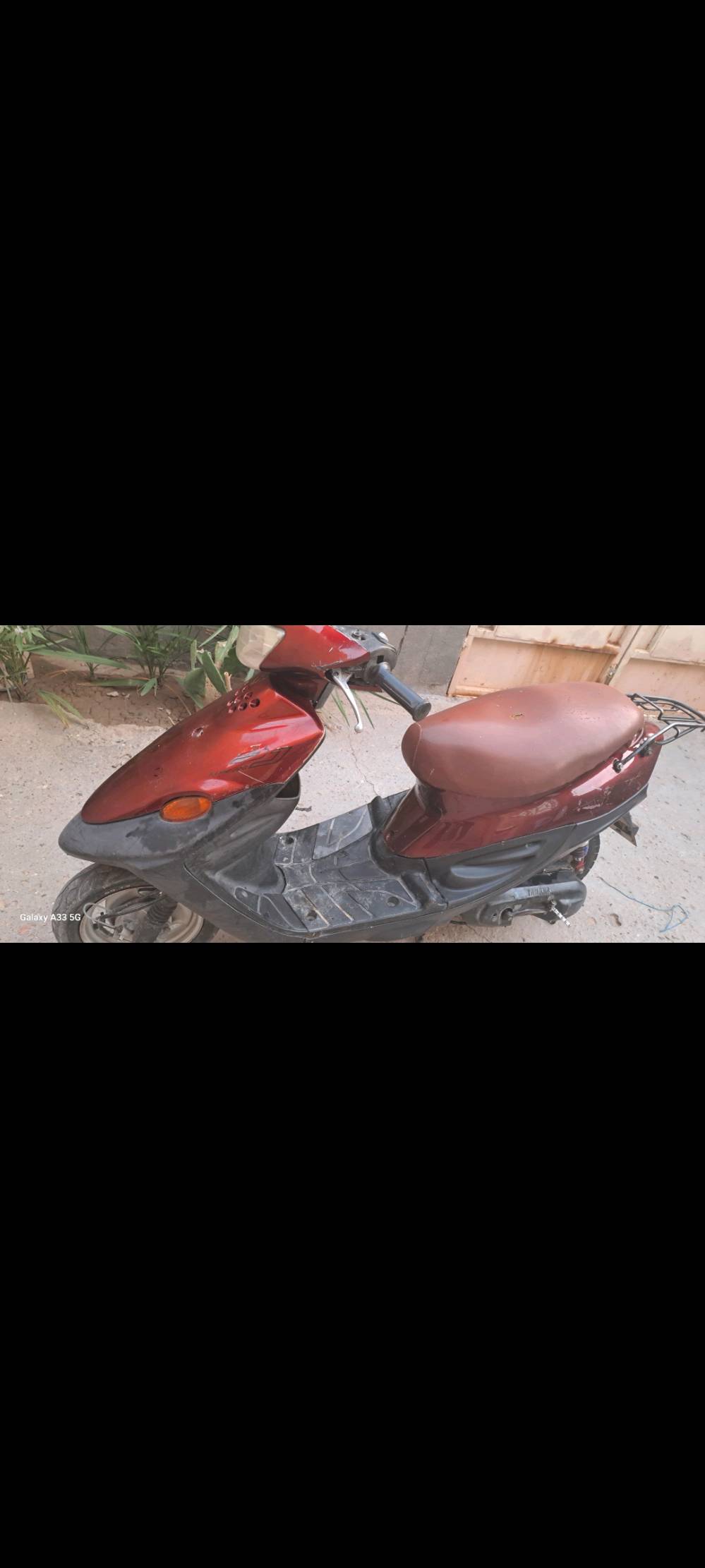 دراجه تسعة زروف للبيع شغاله كهربائيات شغاله ماا بيه ااي نقص السعر 200 بيه مجال بصره تنومه 
***********