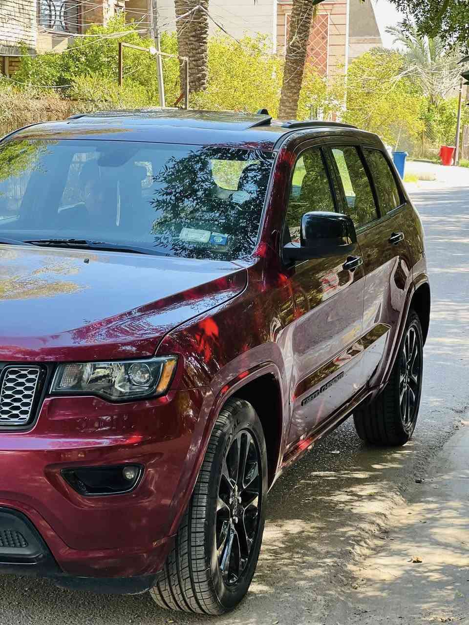 2020 بلاك توب
سلام عليكم
جيب 2020
فول مواصفات
ربع البنيد صبغ فقط
معروفة مواصفاتها
لايت داينمك متحرك
ويل ٢٠
ماشيه ٦٠ الف فقط
حساس جانبي خلفي
مانع تصادم
رقم سليمانيه باسمي
مكاني شارع فلسطين بغداد
***********
