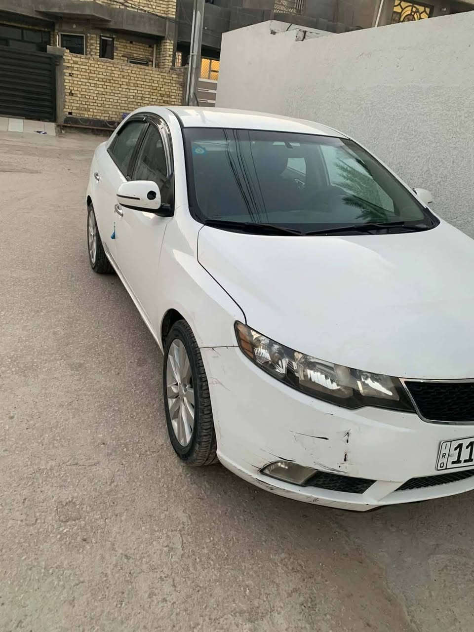 سيراتو ٢٠١٢مكينه ١٦٠٠ رقم بغداد بااسمي بيها صبغ حافة البنيد فقط والباقي كفاله السعر،١٠٧ وبيها مجال مكاني اسكندريه ***********
