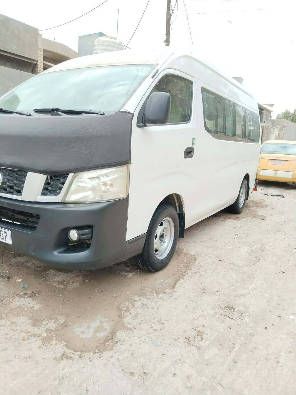 السلام عليكم نيسان موديل 15سيارة كاملة ميكينة كير اكسن دوشمة كفالة من الصبغ بيهة بارد فقط السعر 210وبيهة مجال ***********
