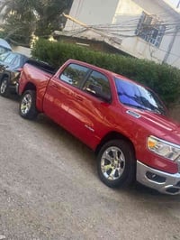 رام للبيع السياره جديده رقم بغداد السياره الباب الطويل بدي قصير مكينه ...