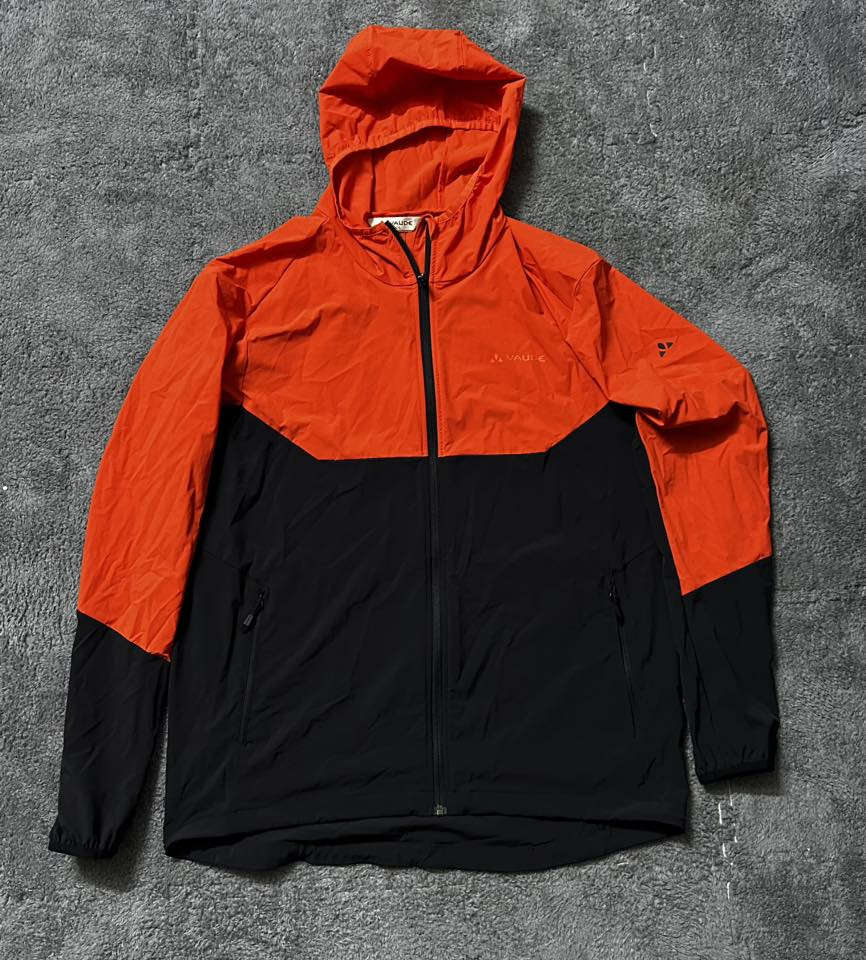 سڵاو و ڕێز
چاکەت بڕاندی Vaude ئەڵمانی 
مۆدێلی Moab IV 

مۆدێلی نوێ 
ئۆرجیناڵ خاوێنی %100 

دژە با 
دژە باران 
قوماش کێش

سایزی XL 

گەیاندن بۆ سەرجەم شارەکان بەردەستە
کەناڵی تیلیگرام
https://t.me/davarsstore


**إذا كنت صاحب هذا الإعلان وتريد حذفه لأي سبب، رجاءا أرسل رسالة إلى الدعم الفني**