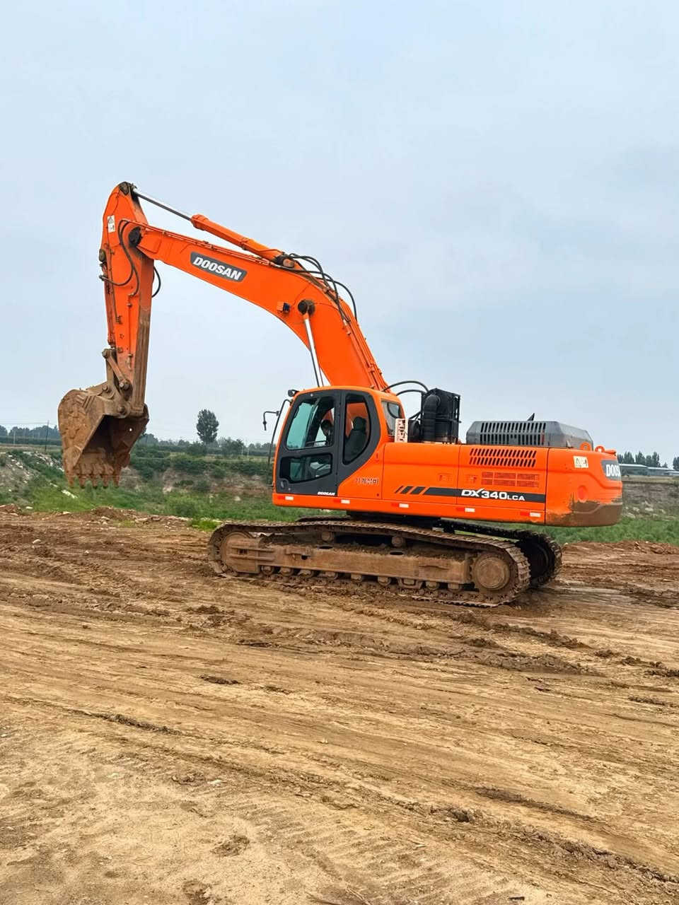 Imported DX340LCA from Korea, contact me if you're interested


**إذا كنت صاحب هذا الإعلان وتريد حذفه لأي سبب، رجاءا أرسل رسالة إلى الدعم الفني**