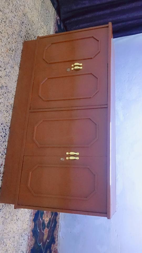 بوفيه للبيع بابين /سعرها قفل 70 مكاني مدينة الصدر مستعجل ع بيعتها /رقمي/***********
