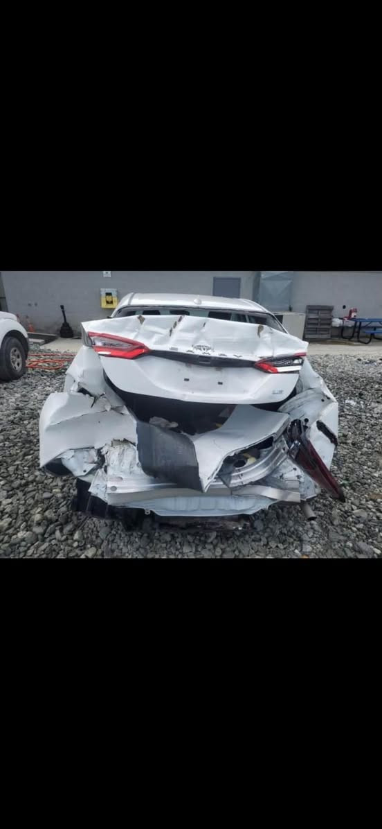 للبيع كامري موديل ٢٤ حادثها خلفي حوض ودواخل سلميه بدون ايربك مرقم بغداد بسمي مستعجل ع البيع او مروس بسياره اقل مكاني بغداد حي العامل ‭+٩٦٤ ٧٨٣ ٨٢٥ ١٧١٩‬


**إذا كنت صاحب هذا الإعلان وتريد حذفه لأي سبب، رجاءا أرسل رسالة إلى الدعم الفني**