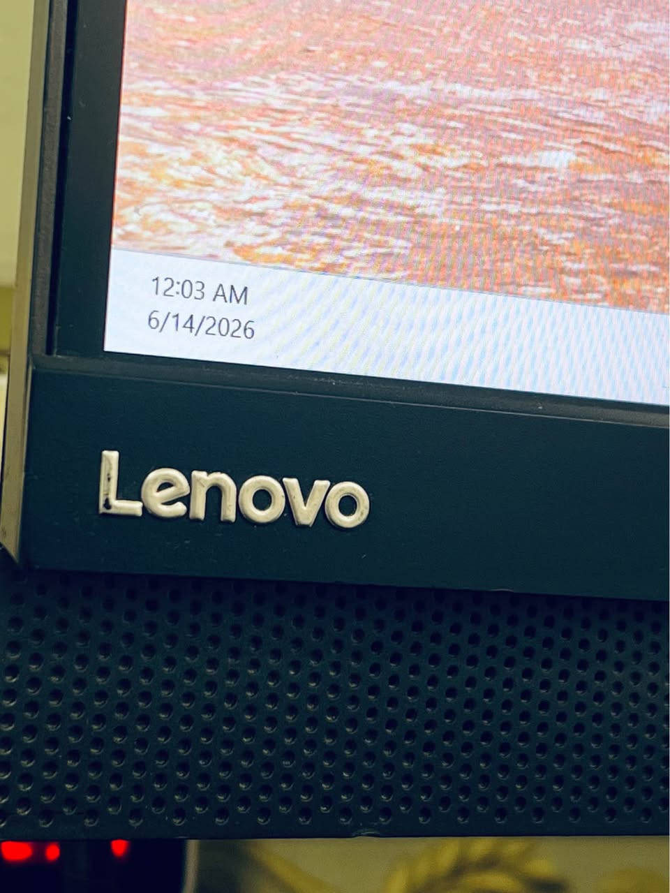 للبيع شاشة احترافية بدون ستاند 
Lenovo ThinkVision P27 4K IPS Monitor

المواصفات:
27 إنچ
دقة 4K UHD ‏3840×2160
لوحة IPS ألوان ممتازة
60Hz
سبيكرات مدمجة حلو صوتها منافذ يو اس بي 

مناسبة للتصميم، المونتاج، البرمجة، والمشاهدة

مكاني النجف تجي تشوفها الشاشة احسن الك والي لان بالنقليات اذا نكسرت محد يعوضنا 

السعر 150 الف 🔒

*********** النجف, العراق
