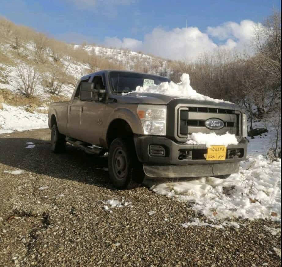 فۆرد ف ٣٥٠
بە نزینە 8بستۆنە حجم مکینە6.2

 مۆدیل 2012 

0750 213 9785 كورك و واتساب
