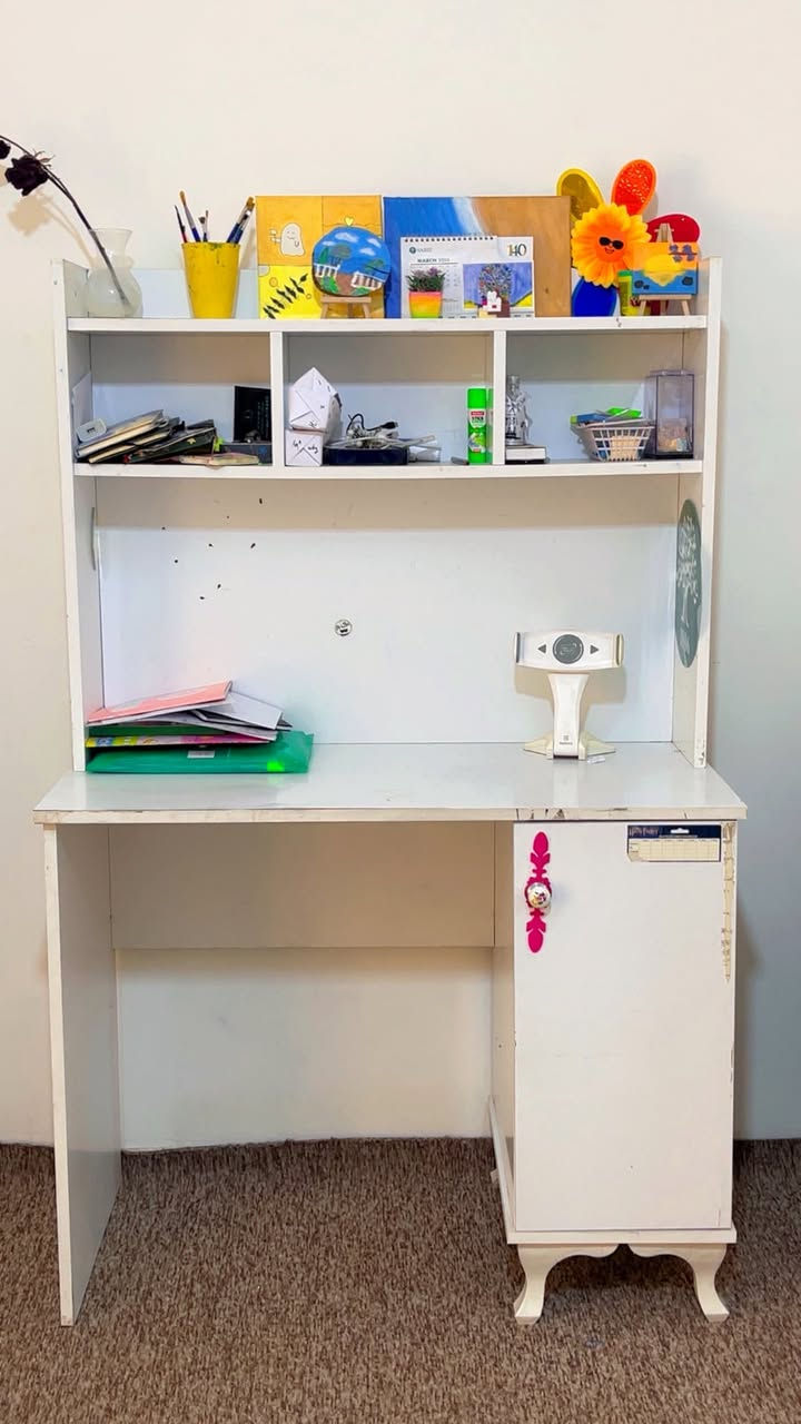 House items for sale.Prices are mentioned with pictures. All items are used. Please ms on facebook


**إذا كنت صاحب هذا الإعلان وتريد حذفه لأي سبب، رجاءا أرسل رسالة إلى الدعم الفني**