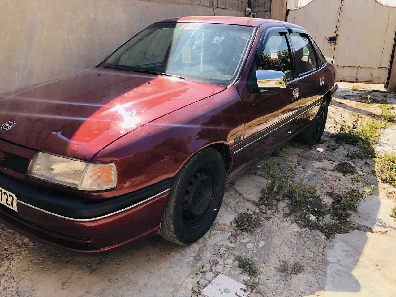 اوبل فيكترا موديل 1992 بدون ضرر حجم محرك 20   ABS  كير اوتو تاخم صدر جديد كهربااي كله شغالة  4تايرات جديد بطارية جديد هزه جديد سيارة تبريد بلاد  رقم اربيل دولي دفتر بنزين  باور ستيرن  قفل مركزي مكان سياره كركوك سعر 48 وبيها مجال للطيبين *********** خاص هم مفتوح
