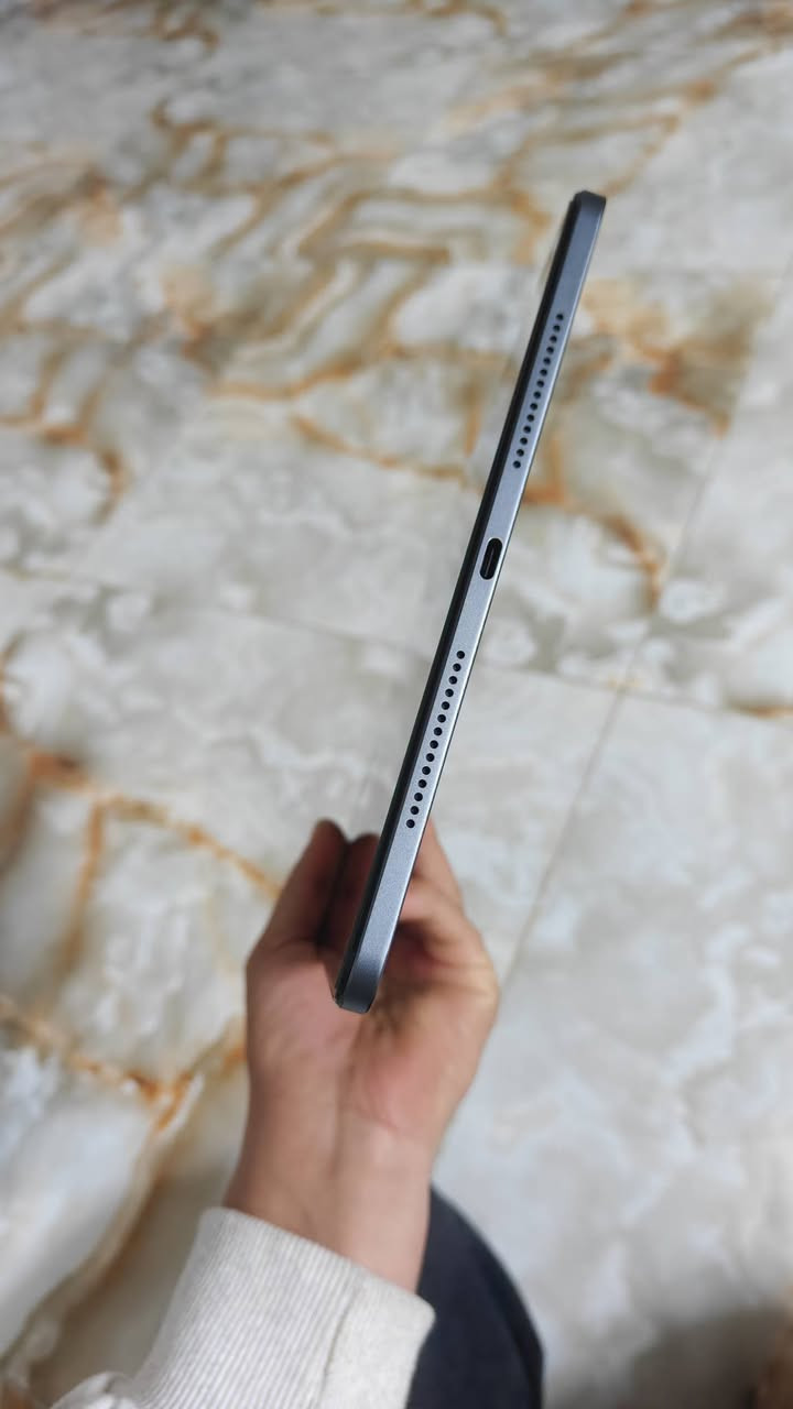 السلام عليكم هونر باد 9 ذاكرة 256  مع كامل الملحقات مستخدم قليل سعرة قفل قفل من الاخير 275 المكان بغداد مدينة الصدر..  ***********
