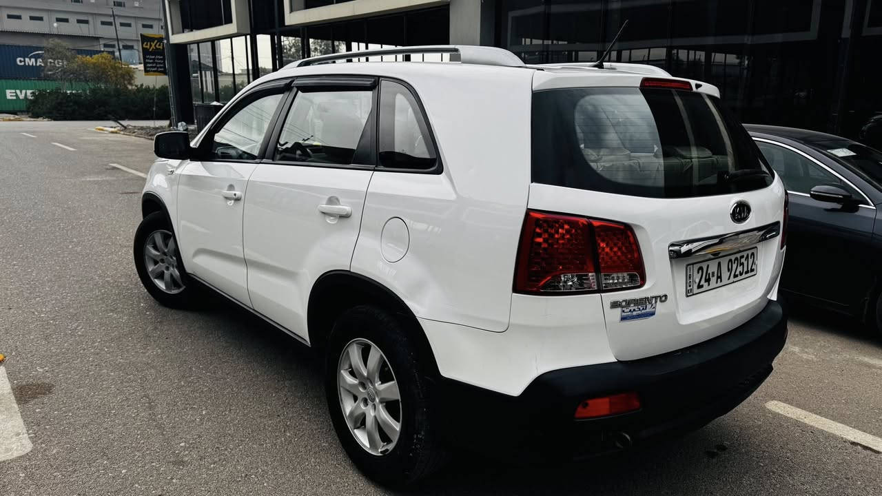 كيا سورنتو وارد خليجي 2013
السياره شرط بلا بارد وبلا صبغ جديده السياره ماكو بنضافتها اعتقد كير ومحرك شرط محرك 4 سلندر 2400 السياره تجي 7 راكب مواصفات عاديه والسونار مرفق مع الصور سعر السياره 154 وبيها مجال مكان السياره موصل معارض الجديده معرض العابد 
*********** واتساب متواجد
