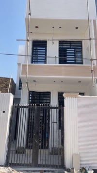 حي الأساتذة • سند ٢٥ • بيتين ١٠٠م