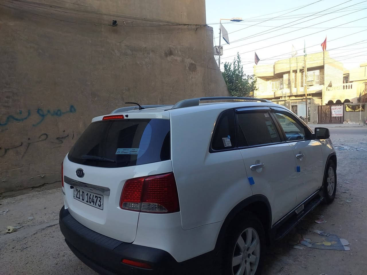 سورنتو 2012 خليجي
محرك 4 سلندر 2400 دوش كفاله عامه 
بيه صبغ بل الباب الايمن الخلفي اثر كرده ربعها نصبغ فقط.. 
تبريد خلفي امامي 
7 راكب داخله كلش جديد
منظومة زنون اصلي اله نهار
شاشه وكامره خلفيه
السياره محرك كير تبريد خير من الله 
تخم تاير قبل اقل بدلتها جديد
السياره جاهزه بفظل الله 
رقمها سليمانيه سنويتها لل28 مساقطه
رقمها جديد انكليزي
السعر ب 118 والله احلى من الصور
مكاني بغداد شهداء البياع
بس الباب الذكرته اثر طخه نحك الصبه صبغت على كده 
وبل العافيه عل الياخذها.. 
***********
