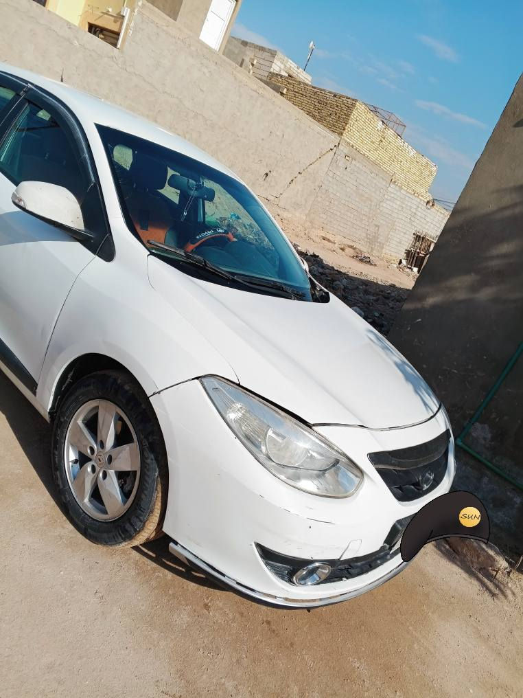 فلونس 13 بيها حزام السياره نظيفه وكشرها كاعد ومرتب صدر 70بالميه
جاهزه نقصها تبريد فقط .. مكينه قبل شهرين شديتها لا تنقيص ولا تبخير كير كفاله ادامه كامله عليها كهربائيات جاهزه 
السعر 53 مكاني نجف واتس ***********
