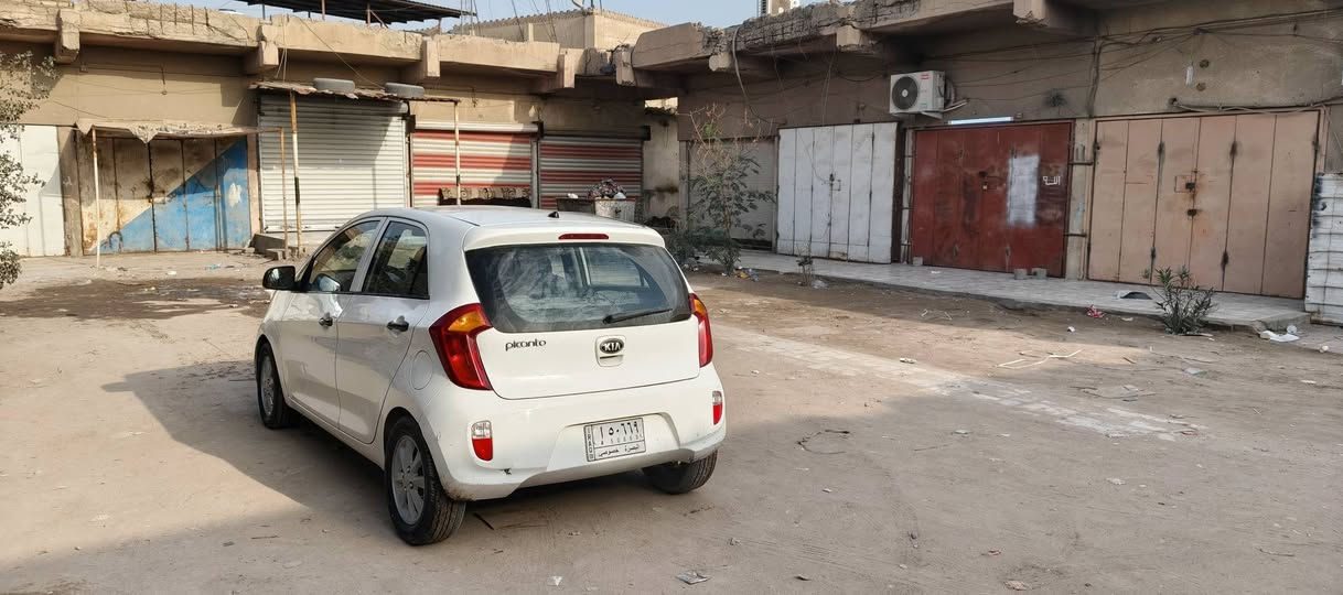 كيه بيكانتو 2015وارد خليجي كفاله ضربه وصبق وتبديل محرك ،كير حداديه كله جديد رقم بصره  سنويه ،2026سياره جاهزه مانقصه برقي ***********
