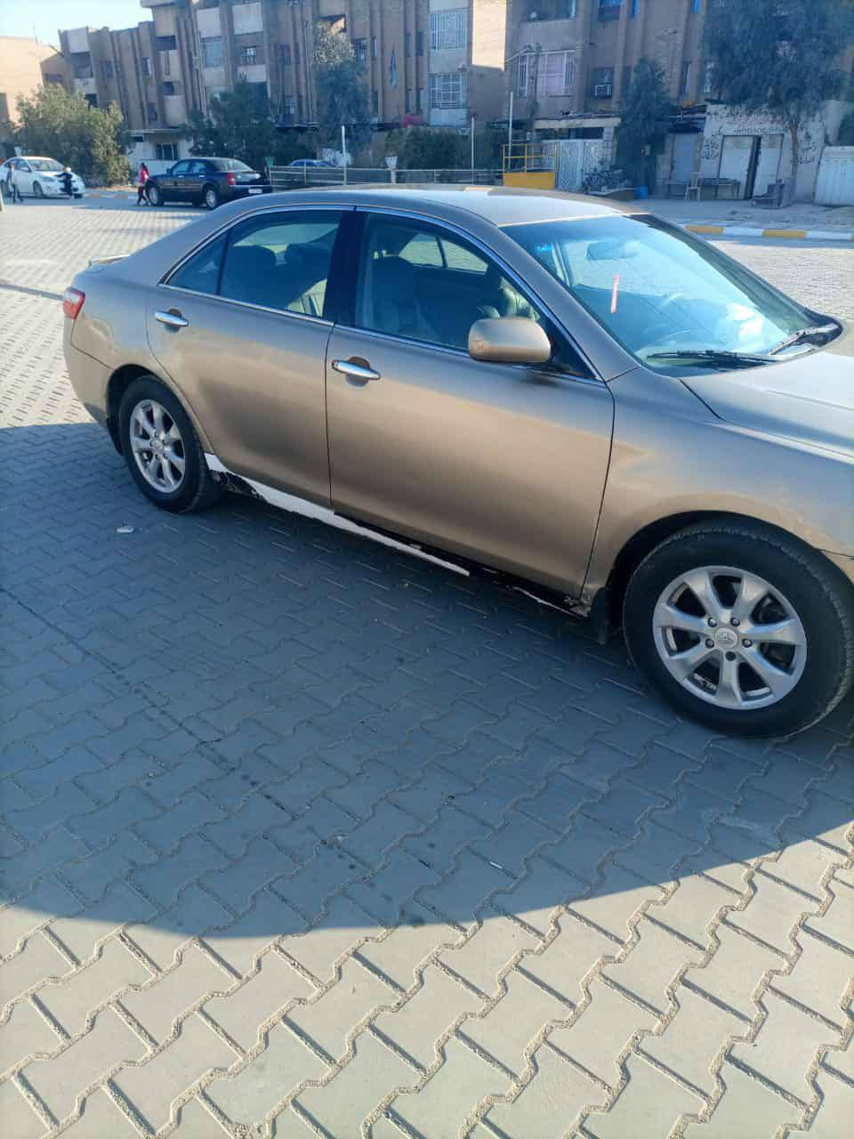 تويوتا كامري 2007   محرك 2400 vvti اربعة سلندر اقتصادي وارد امريكي ضررهة جاملغ اليسر وبنيد فقط  كير جديد  محرك تبريد تخم تاير جديد باتري جديد كفالة تبريد ثلج شاشة كامرة حساسات    رقم دولي بسمي هزه جديده سنويه جديده  سيارة بيها حزام صبغ جمالية اثر دحجات  بدون ضربة قوية بدون داخل سيارة حلوة ترايك وين متريد مكاني واسط كوت مركز مدينه. سعر 79 وبيها مجال
***********وتساب
