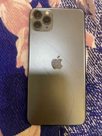 اخوان جهاز ما مفتوح ابد ع فحص11برو ماكس مفطور بس ظهر ماته موضح بل صوره...