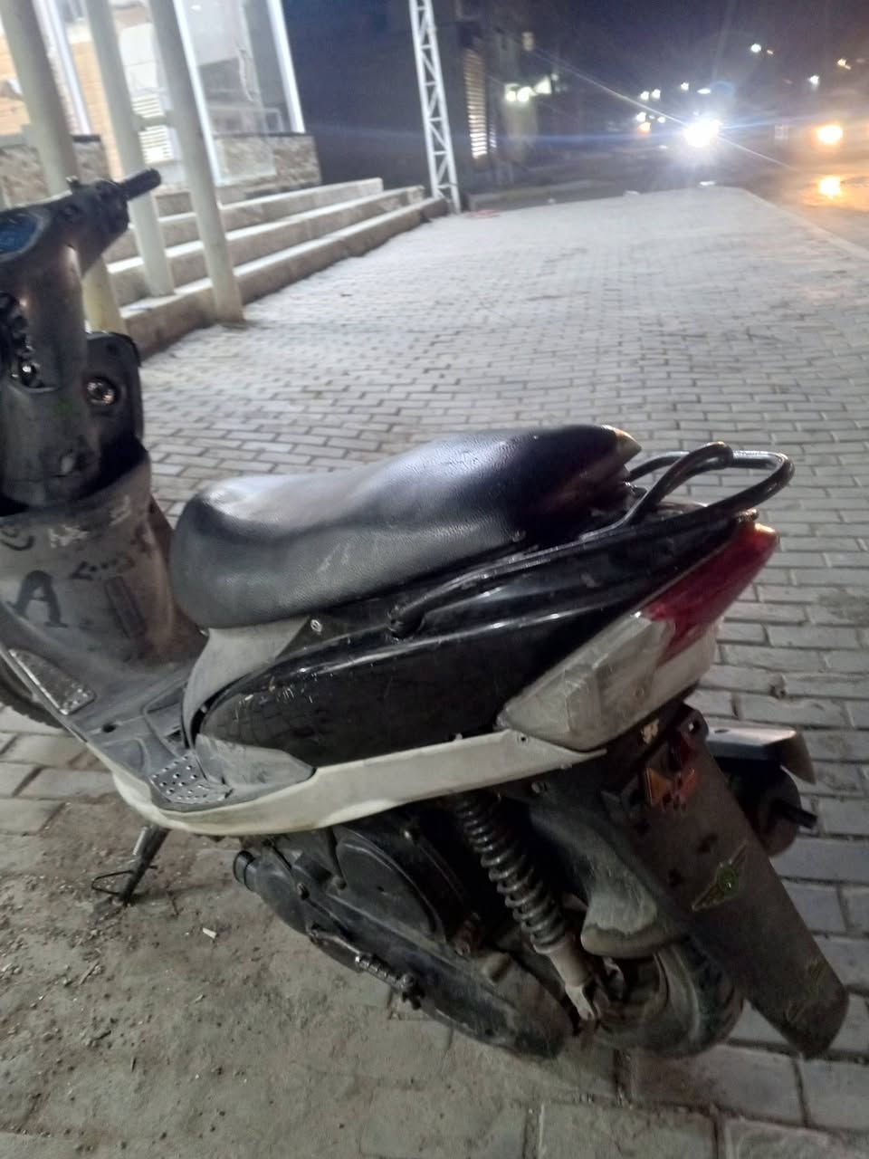 سلام عليكم دراجه ماكس منغولي البيع دراجه حلوه ونضيفه مكينتهاا ناعمه دراجه خير من الله سعر الدراجه 350 وبيهاا مجال حك جيه رقم *********** ومتواجد ماسنتجر ❤
