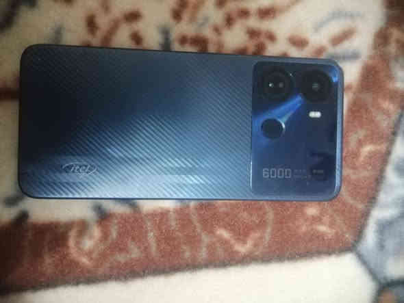 موبايل itel p40 ذاكره ١٢٨ بي فطور مامأثرات علي ابد على الفحص سعره ٦٠ الف مكاني الديوانية شارع الوكفه ***********
