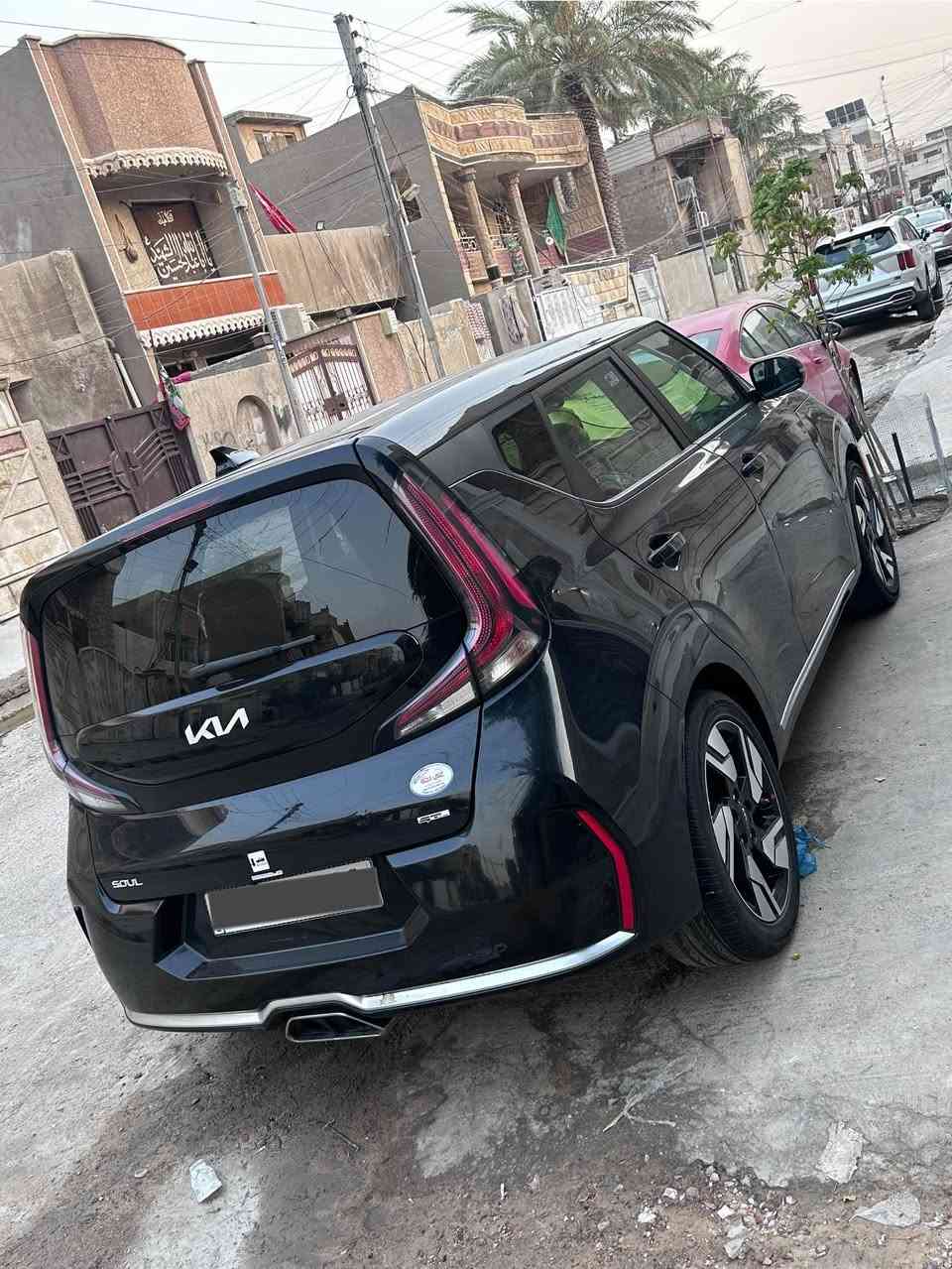 السلام عليكم

KIA SOUL 2023 GT_LINE 

مرقم بغداد بأسمي الرقم الجديد الدولي
المواصفات :فول

-فتحة سقف

-رادار امام
-رادار خلفي 

-رادارت جوانب

-تشغيل عن بعد

-بصمة  

-ستيرن جلد حرف D 

-مكينه 2000 دوش المرغوب 

-وختم Soul 

-ويل oكب كروم 

-اشارات بالمري 

-شحن لاسلكي 

-سستم صوت  

-شاشة كبيرة

 -كامره  حساس 

-انظمة قيادة (SPORT,NORMAL )

فول تحكمات ستيرن 

السعر:165

مكان السيارة بغداد الشعب 

للاستفسار اكثر الاتصال ***********
