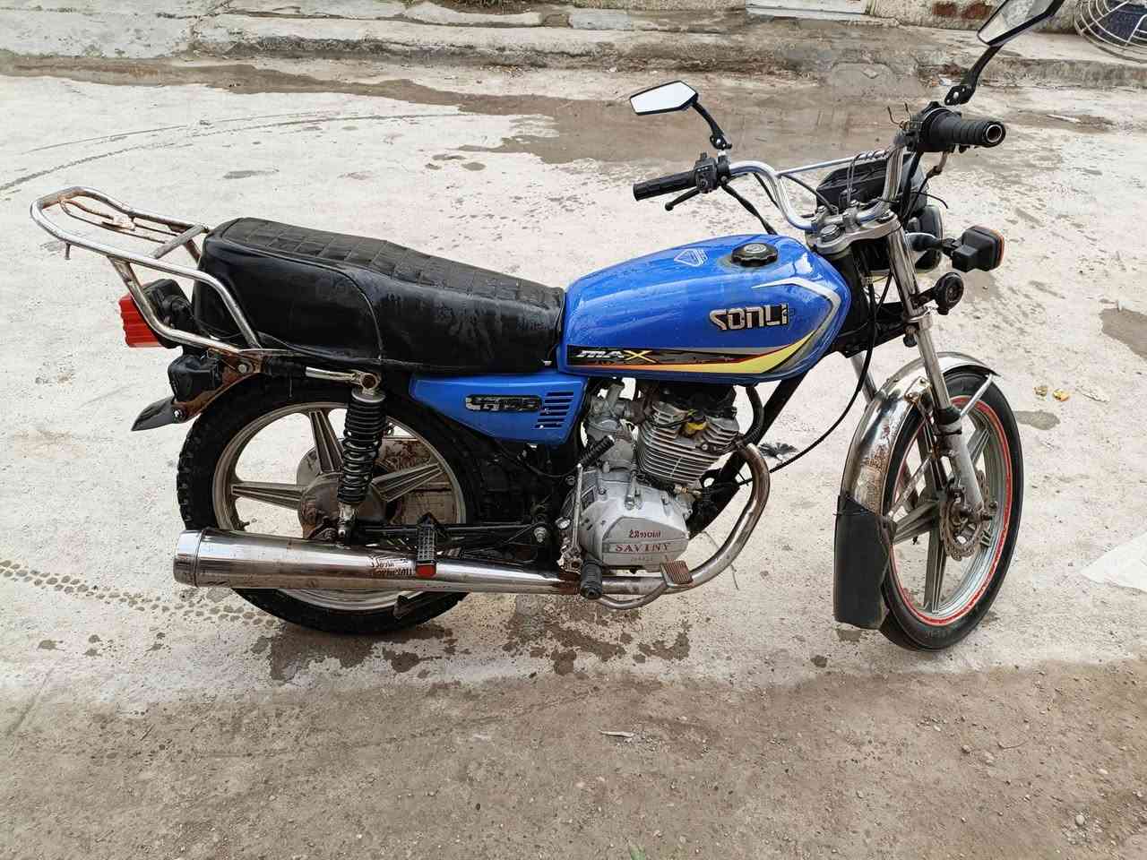 السلام عليكم درجه سيفان موديل 21 كامله أوراق كامله السعر 425وبيهه مجال حك الجيه *********** مكاني بعقوبه
