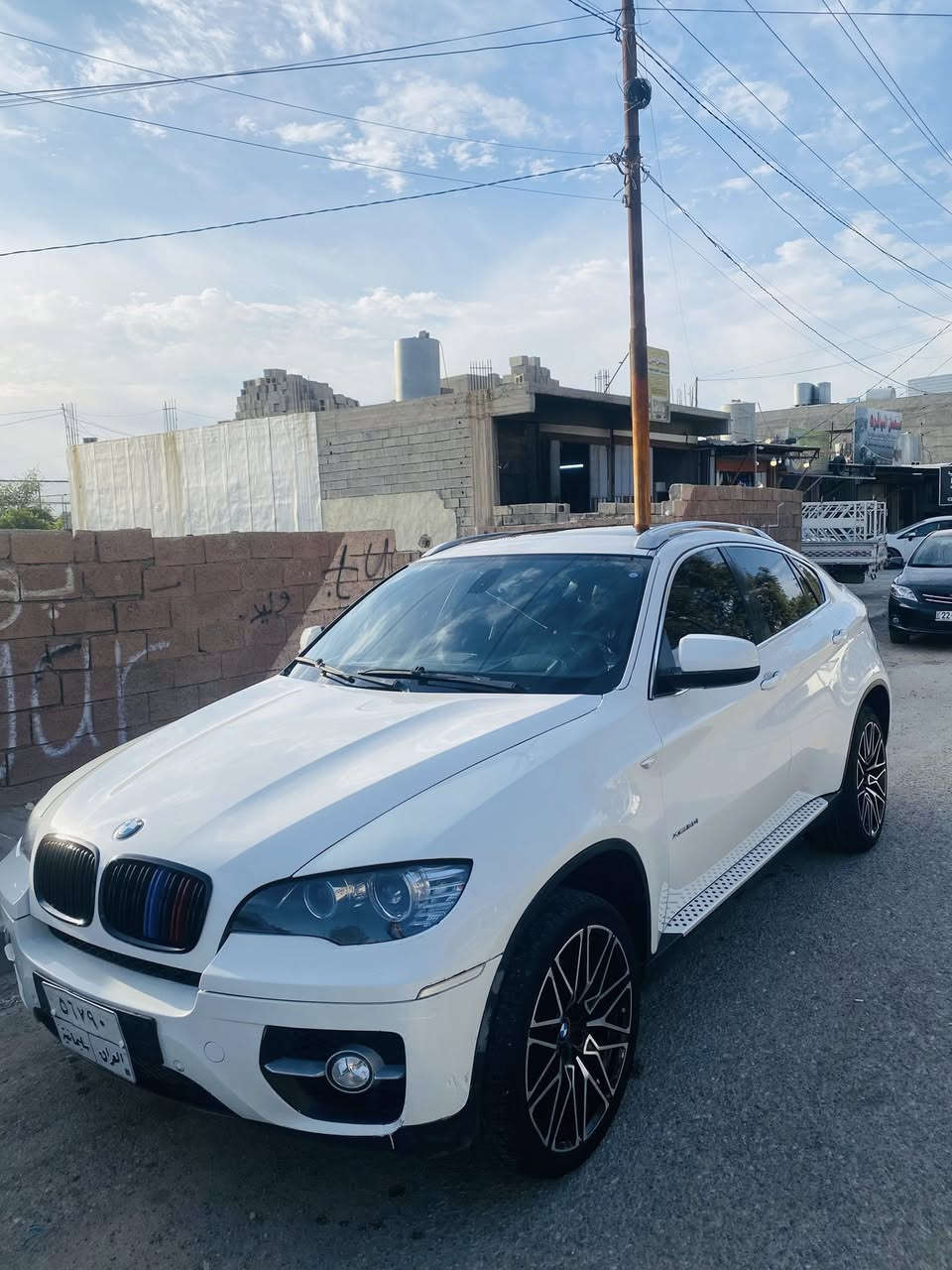 سلام عليكم للبيع بي ام اكس 6فول فول موصفات موديل 2008
رقم سليمانيه شرط تحويل غرامه 
محرك 8 سلندر تيون تيربو كير محرك ابشرط 
سونار بل منشور مكان كركوك سعر 125 بيها مجال للطيبين 
 
رقم موبايل ***********
