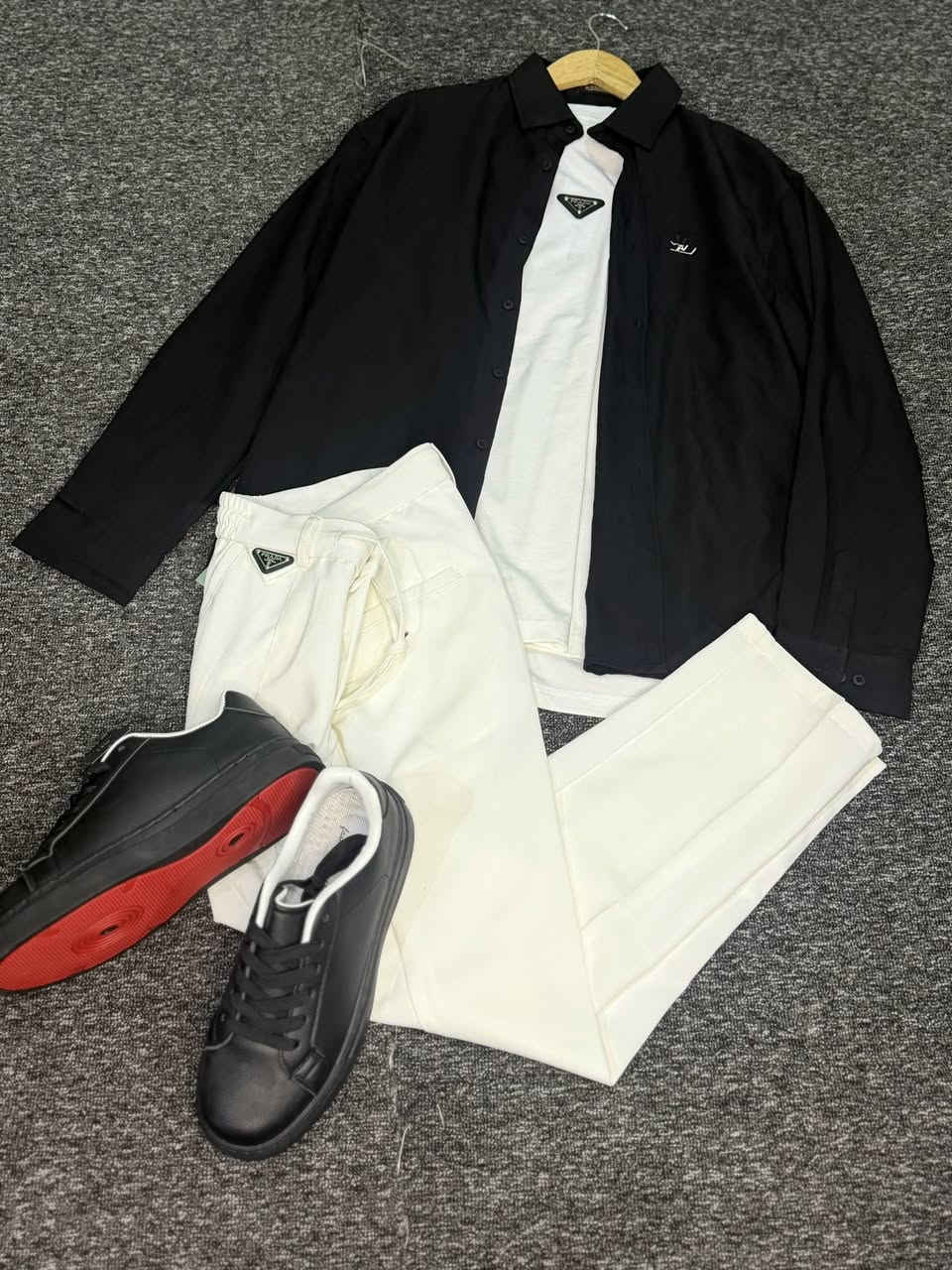 سيتات العيد ❤️
اسعار مناسبة 
العنوان الكريعات مجاور مطعم البلام 
لمه للألبسة الرجالية  ☑️


**إذا كنت صاحب هذا الإعلان وتريد حذفه لأي سبب، رجاءا أرسل رسالة إلى الدعم الفني**