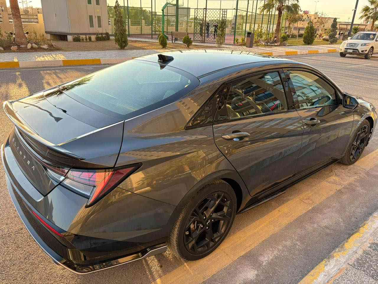 هونداي النترا ان لاين 🚀موديل 2024 شكل جديد رياضي 
دخول جديد منفيس بسمي 💯💯 
بسعر مناسب جدا 
حادث بسيط جداً بنيد بارد وتبديل دعاميه فقط
دواخل وشواصي مكفوله 
مواصفات_ 𝐍 𝐋𝐢𝐧𝐞 🚀🚀
فول فول مواصفات ١/١
ماشيه 15 الف  فقط بحالة الزيرو بعدها
فتحة سقف سلايد
ابواب بصمة
بصمة تشغيل 
تشغيل عن بعد
شحن واير ليس
شاشة ايباد كار بلي واتو اندرويد
كاميرا
نظام صوت _𝐁𝐎𝐒𝐒
شفتات ستيرين
اشارة ترحيب
نقطة عمياء
تحديد سرعة
تحديد مسار
رادار امامي 
رادار جانبي 
رادار خلفي 
نظام _ 𝐍𝐎𝐑𝐌𝐀𝐋
نظام _ 𝐒𝐏𝐎𝐑𝐓
نظام _ 𝐒𝐌𝐀𝐑𝐓
كشنات مخمل و جلد عليه حرف 𝐍
كشنات كهرباء وهيتر 
صندوق ذكي
لايتات ليد عدسة زينون 
بكلايت ليد متصل بغداد, العراق


**إذا كنت صاحب هذا الإعلان وتريد حذفه لأي سبب، رجاءا أرسل رسالة إلى الدعم الفني**