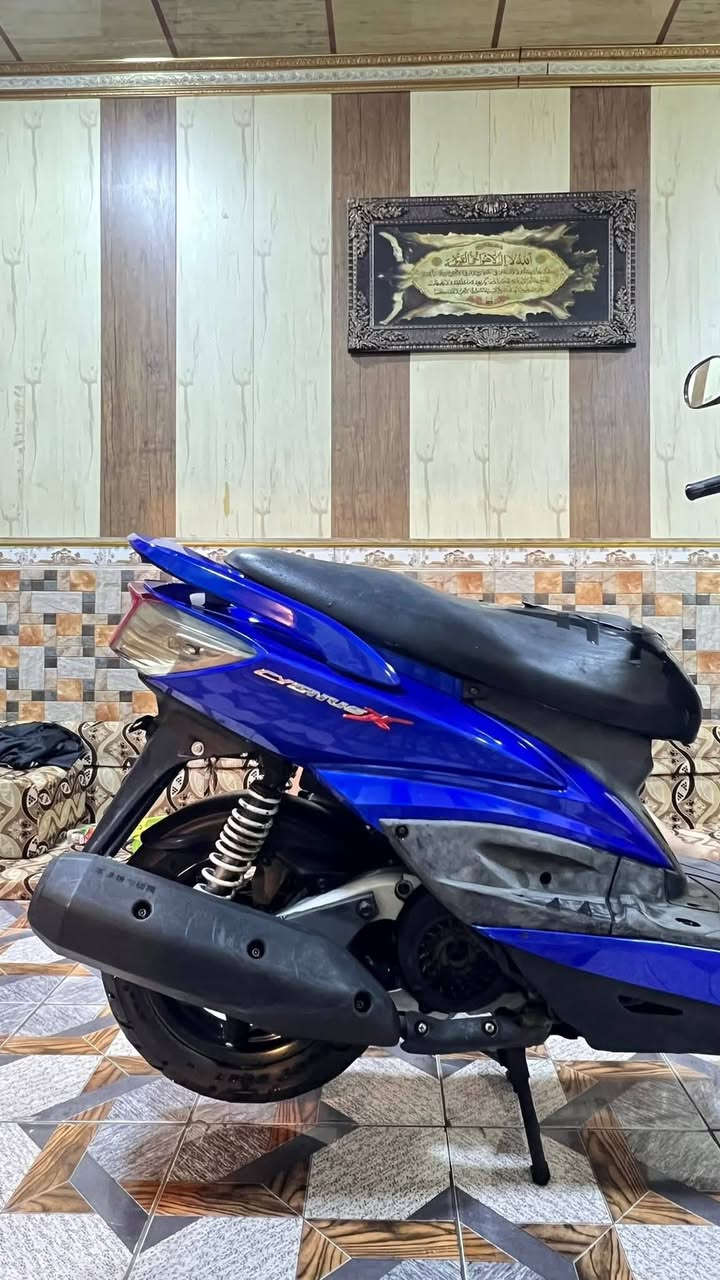 السلام عليكم (بصرة)
سكنس فحل نوزل ياباني خطين الدراجة رمبة كفالة عامة من اي شي دراجة كلش حلوة و نضيفة الياخذهة يترحملي عليها نكرة سلف شلعة و معدل تخبل شرط الفحص وين ما يعجبك مكاني بصرة السعر (1150 ) مليون و مية و خمسين وبيه مجال للشراي 
للاستفسار ***********
