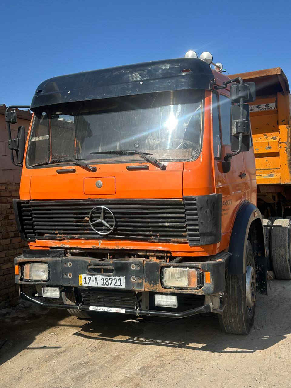 السلام عليكم البي البيع مديل 86. مجموعه نص جيف كير 160 شاصي مكفول عربانه علم براد 16 تخم تاير ***********
