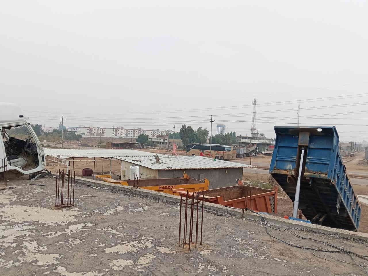 بسم الله الرحمان الرحيم 
مكلف بل نشر
جمعه مباركه 
بستان البيع طابوصرف 
مساحته من 625الى 3500متر
 موقع شمال العزيزيه 
100متر عن معمل الاذره 
خلف محلات مباشره  مدمج فيدو تفاصيل 
مكان يخبل وحدك لاجار ولاجبيل منك الشارع العام من بين محلات تدخل البستانك 
مكلف بل نشر مقابل بيت خوام أهل دهن
*********** رجاء مايشتري لايعامل
