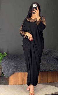 تشكيلة ملابس نسائية • توصيل محافظات