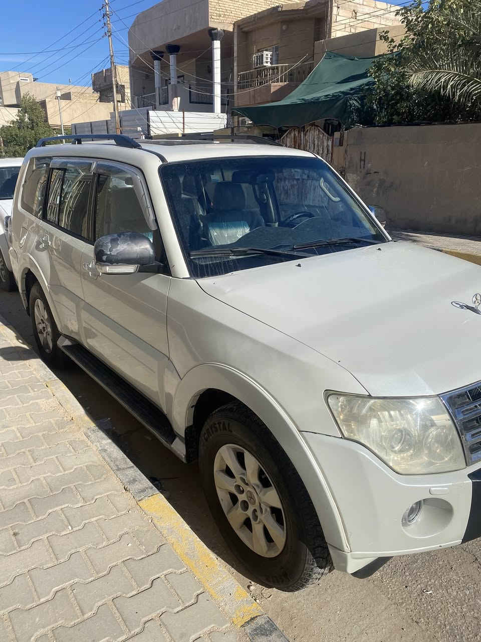 سلام عليكم باجيرو ٢٠١٠ فول مواصفات السياره مكفوله كفاله عامه اي نقص مابيها رقم بغداد 
مكاني كربلاء السعر ١٤٢ 
***********
