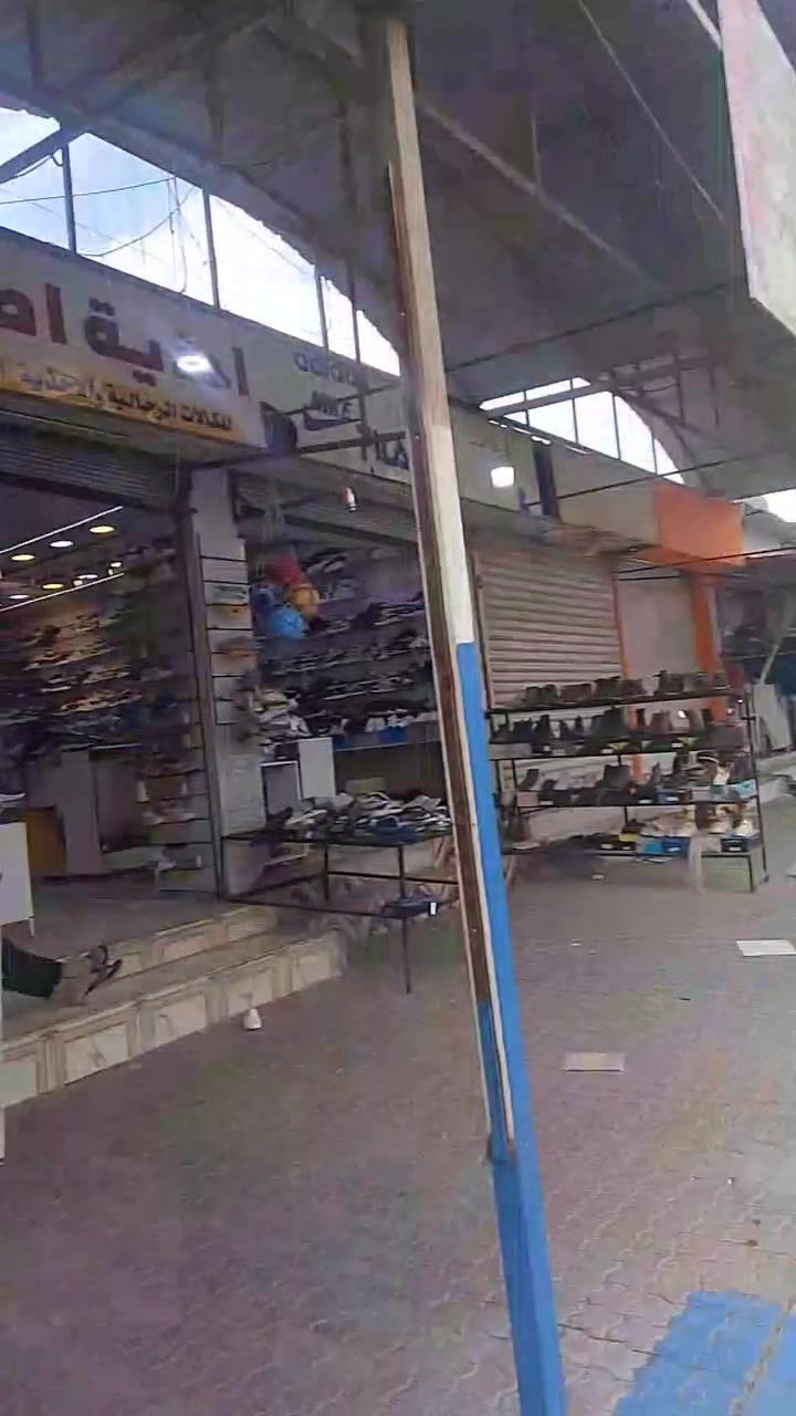 محل للبيع شارع اطلس مقابيل دار العطور غراض كامل
هاتف ***********
