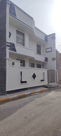 حي القادسية • ١٠٠م • ٣غرف