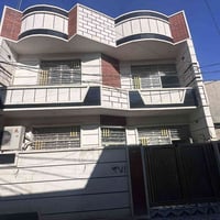 بيت للبيع. مساحه. 100متر. آلموقع بغداد الكرخ منطقه الدوانم مجاور الشرط...