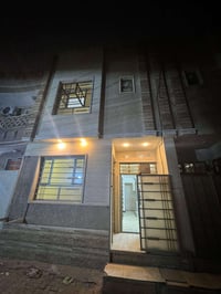 🏠بيت للايجار مساحه ٥٠م بناء حديث   الطابق الاول مدخلين  صاله ومطبخ وصح...