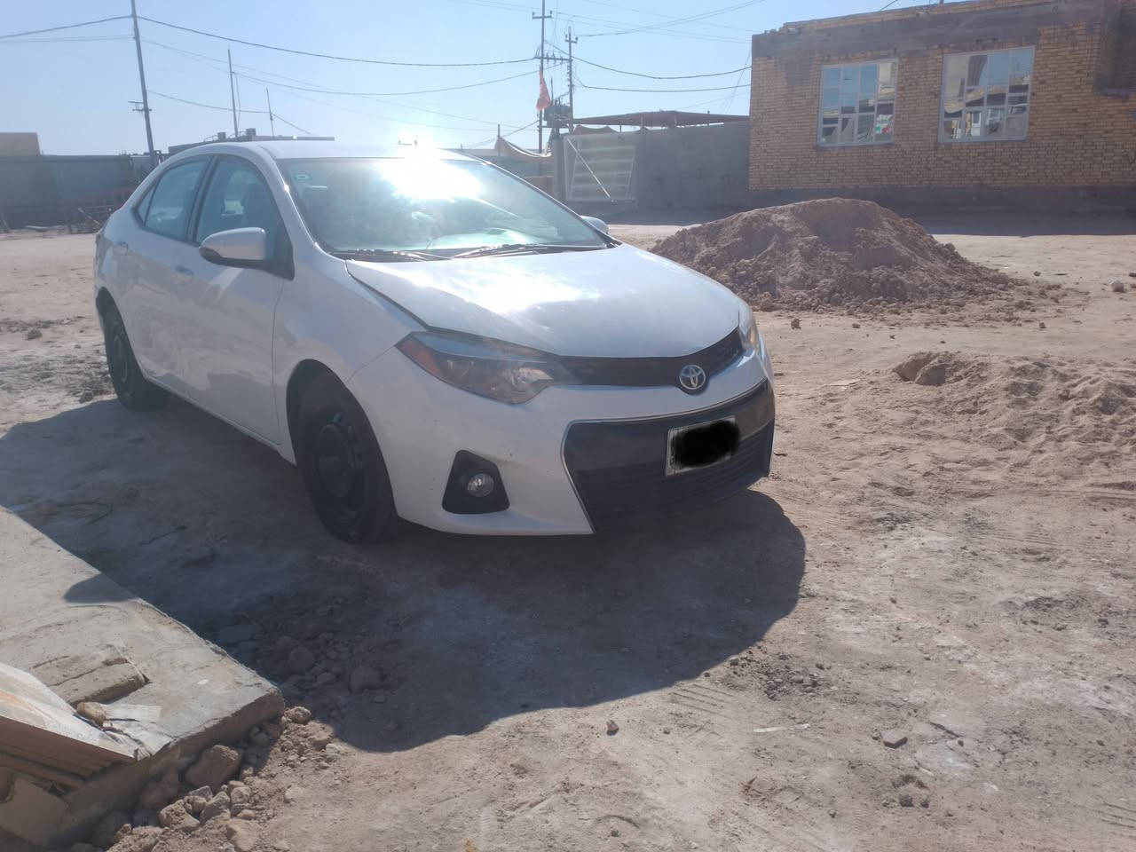 السلام عليكم ورحمة الله وبركاته 

سيارة للبيع وارد امريكي موديل 16 مكفوله من العيب الشرعي والصوليات تحويل مباشر سيارة جهازء تبريد تتدفئ سيارة فول ماعدا الفتحه بصمه كشنات جلد الرقم ذي قار مكانه ناصريه السعر 130 وبيها مجال رقم الهاتف *********** اللاستفسار
