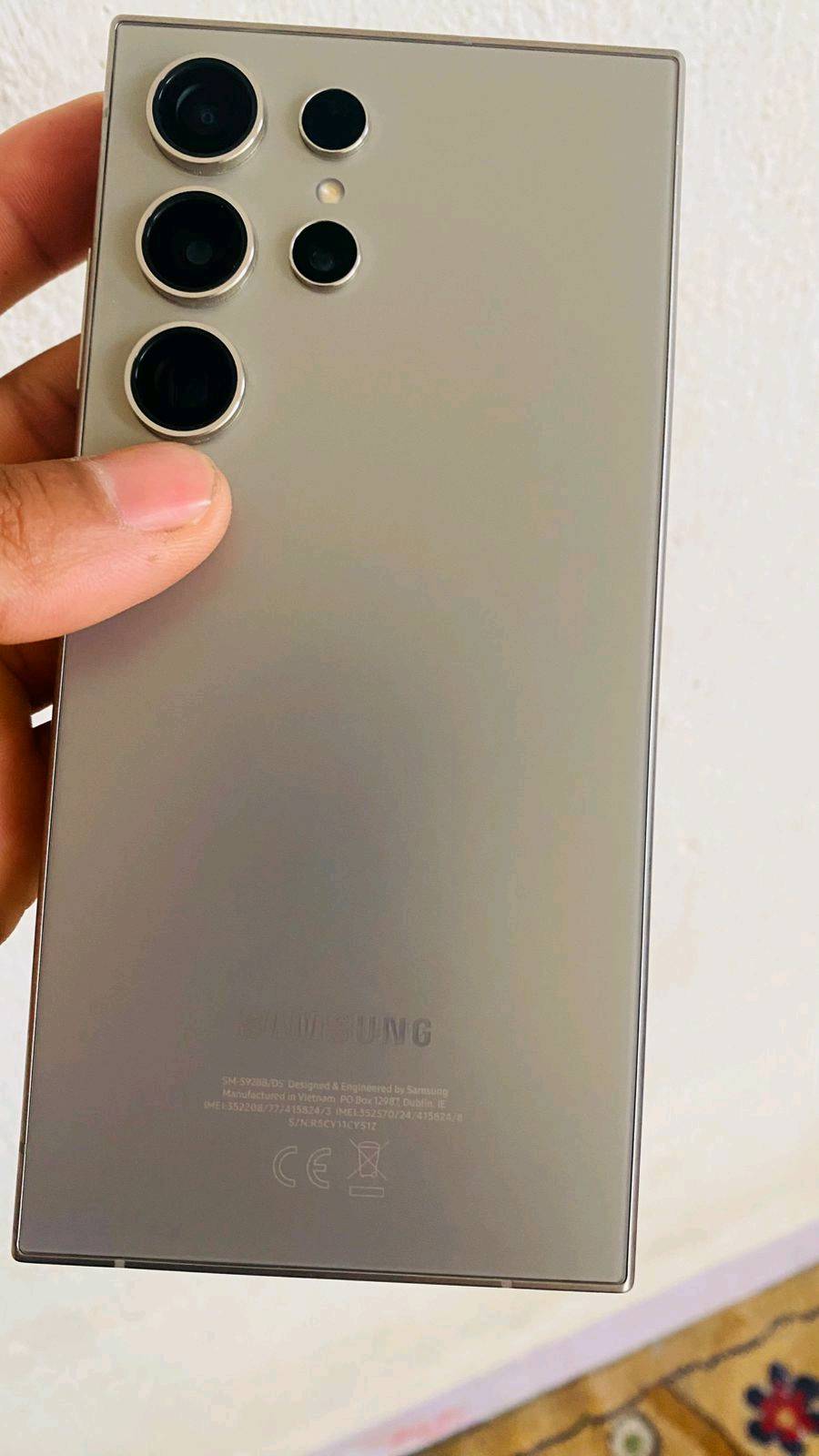 S24 الترا ذاكرة 256 نضافة 100% المكان الديوانية