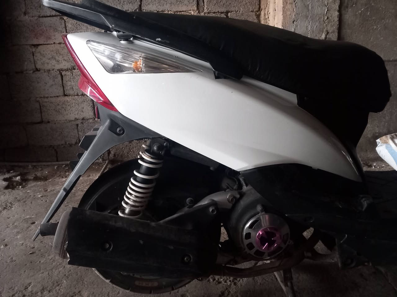 سلام عليكم دراجه البيع ثعلب نضيفه المكان البياع سعره 550
***********
