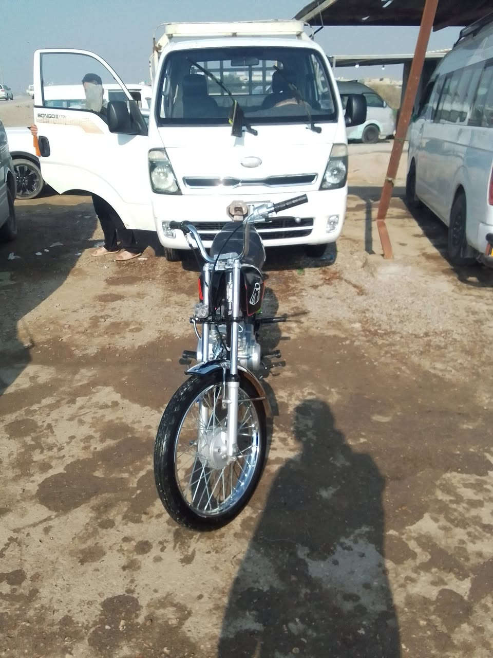 سلام عليكم دراجه نامه شلامجه كله نامه دراجه خير من الله من شلعه معدل فصله دراجه أوراق كامله مكاني لمسيب وذه مراوس بكامله لسعر خاص رقم 🔢***********مو شراي طلع كبل
